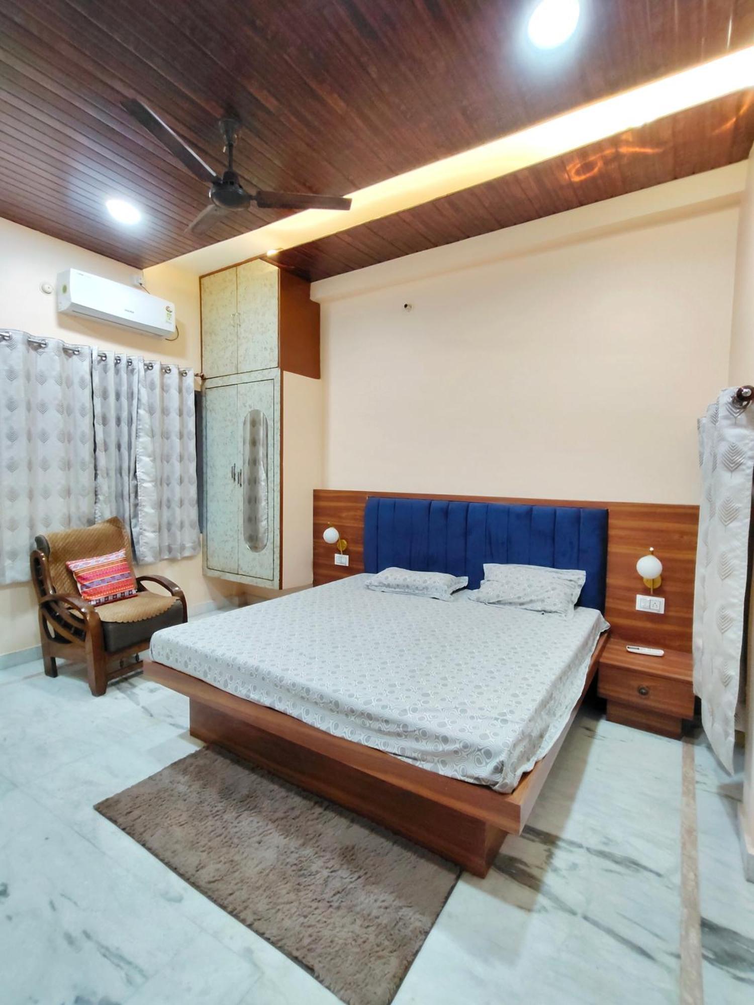 Kashivas - 2bhk Near Assi Ghat Apartment *