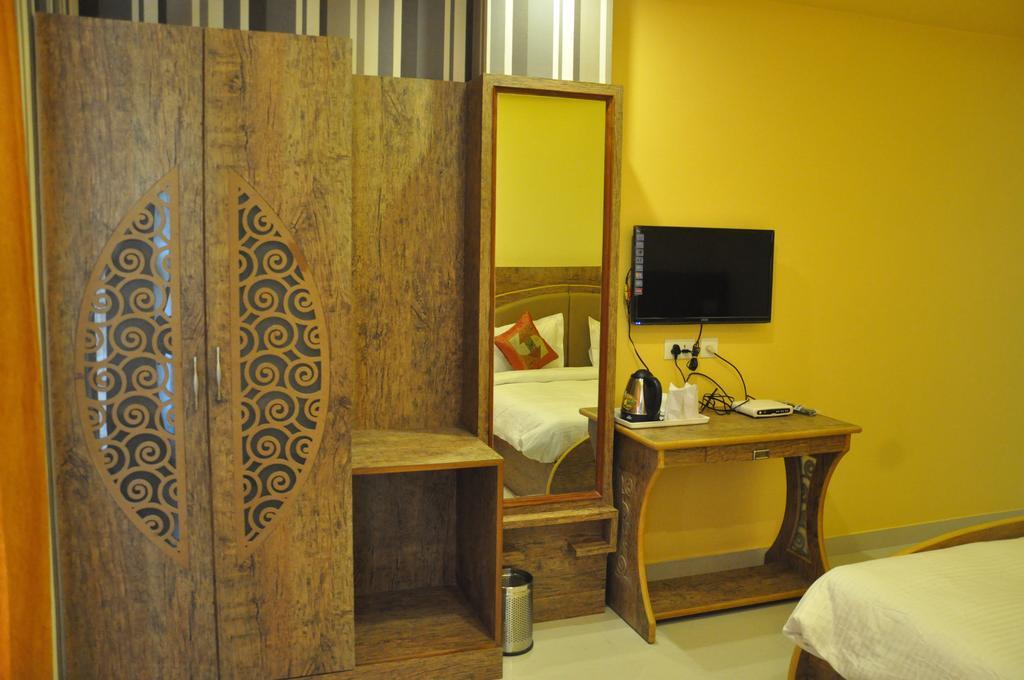 Banaras Haveli Hotel