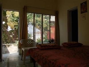 Maruti Guest house Varanasi