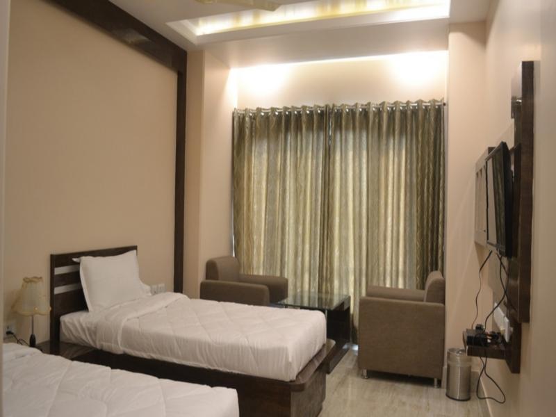 Hotel Madhuvan Palace 3*