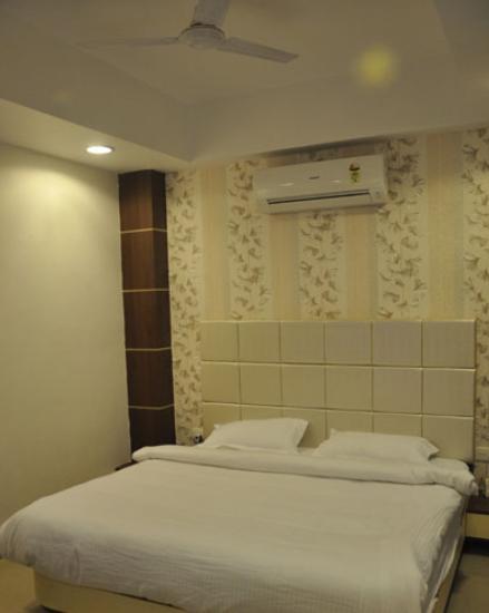 Nirvana Varanasi