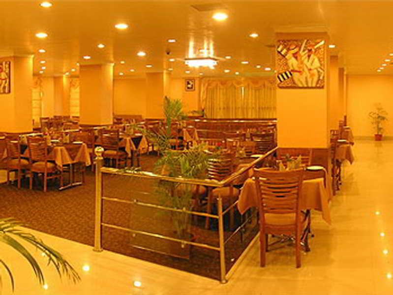 Ok International 5* Varanasi