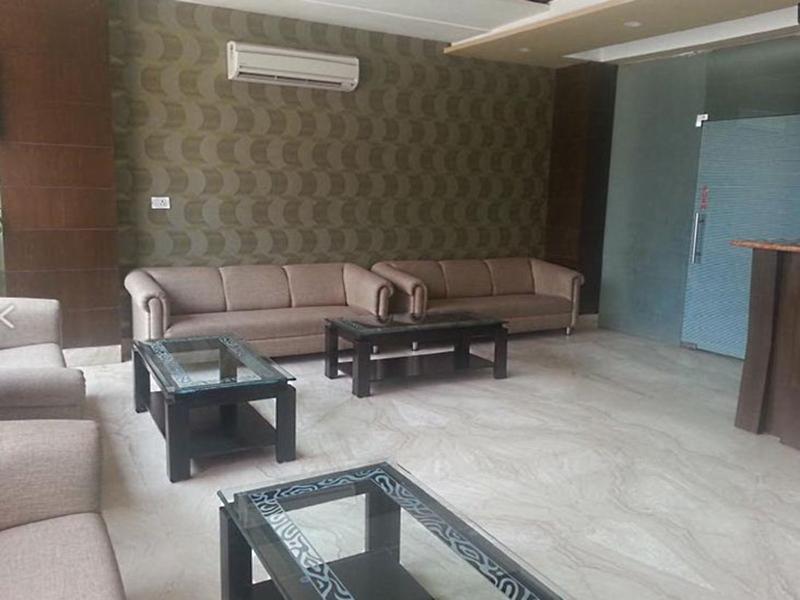 Hotel Grand Continental