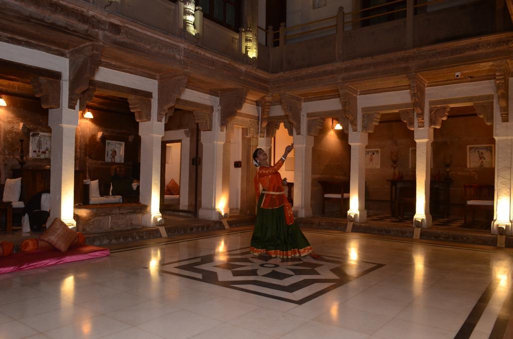 Hotel Guleria Kothi At Ganges Varanasi