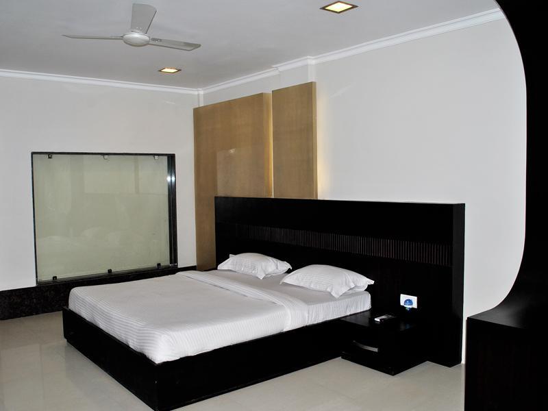 The Sapphire Grand Hotel