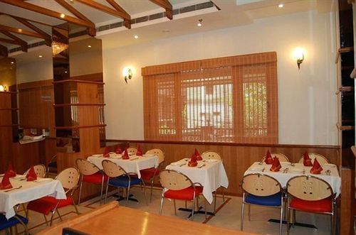 Zeeras Hotel