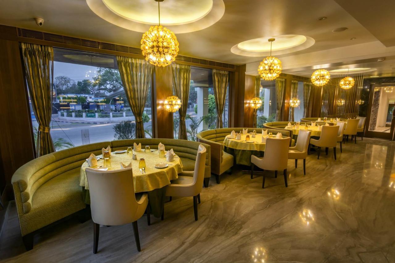 The India 4* Varanasi