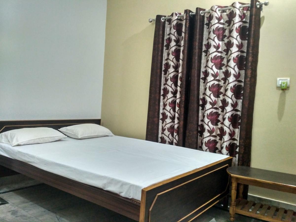 Bliss Guest House Guest house 3*