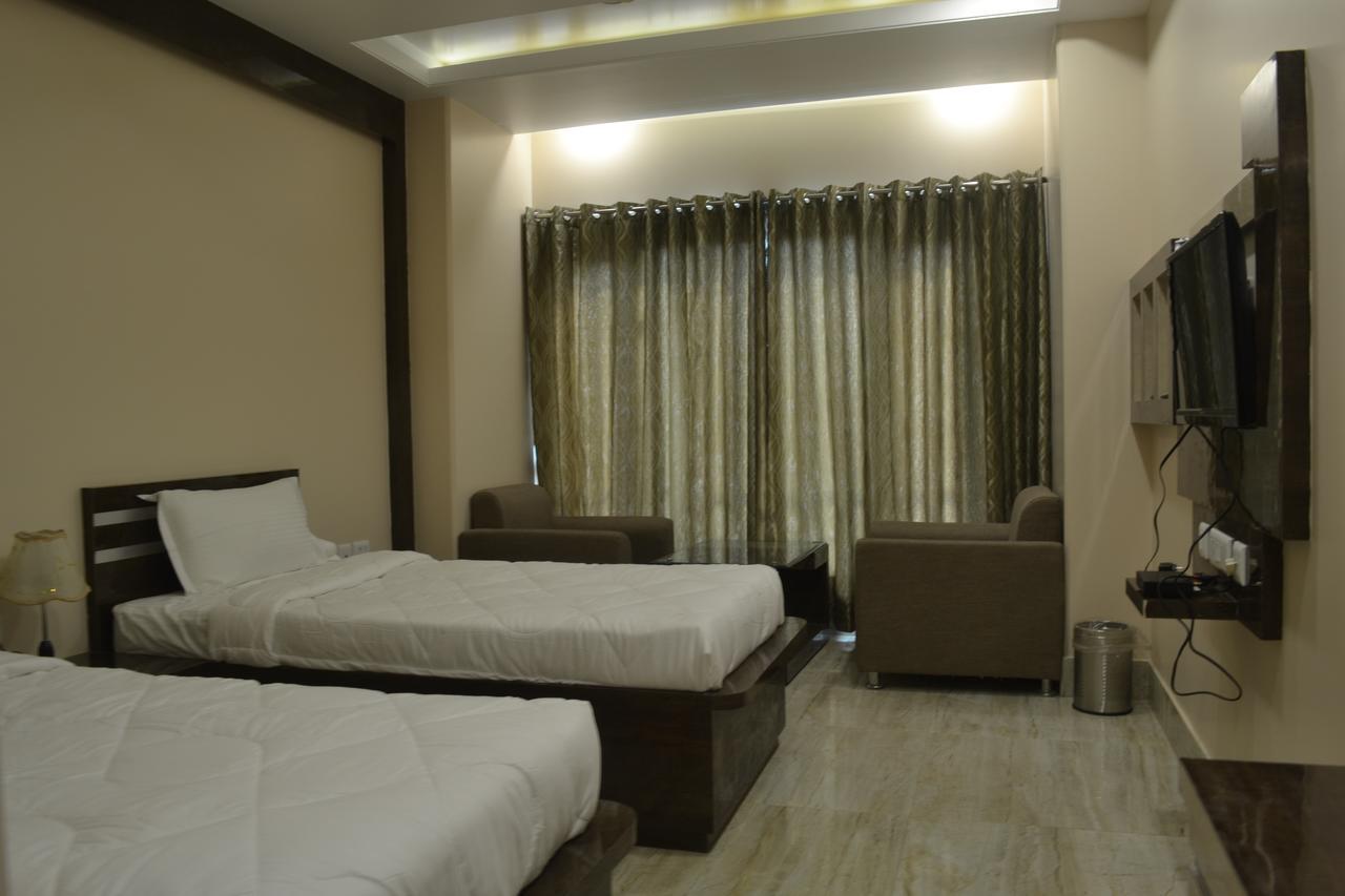 Hotel Madhuvan Palace