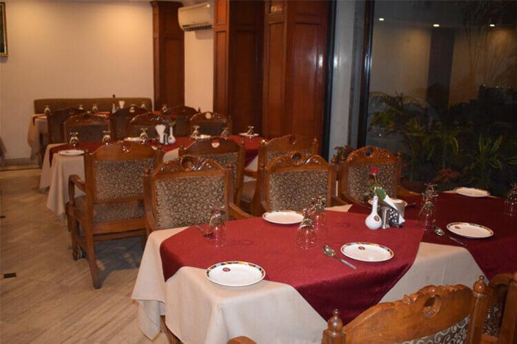 Vaibhav Hotel Varanasi