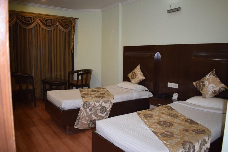 Vaibhav 3* Varanasi