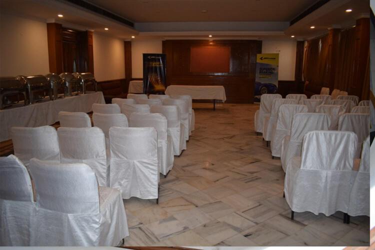 Vaibhav Hotel