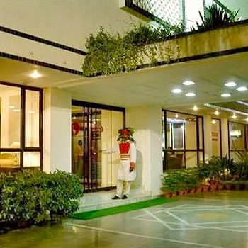 Vaibhav Hotel Varanasi