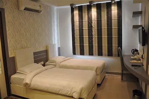 Hotel Nirvana Varanasi