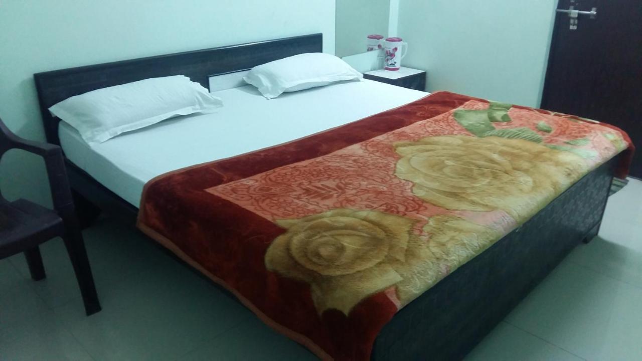 Giriraj Hotel Varanasi