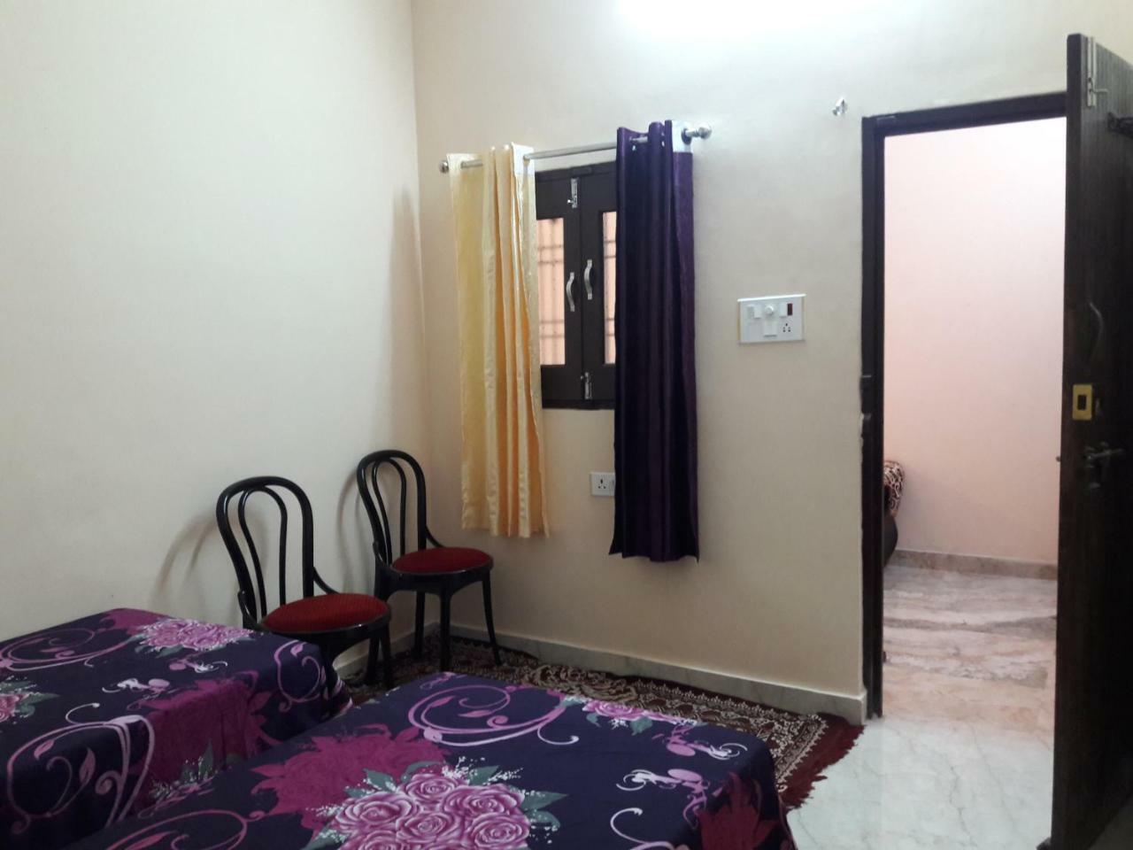 Hostel Mother Varanasi