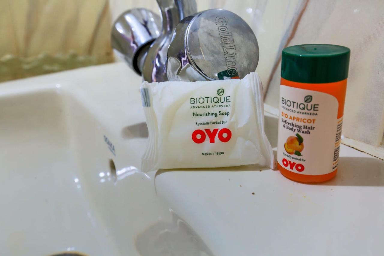 Oyo 19122 Mastana Palace Hotel 3*