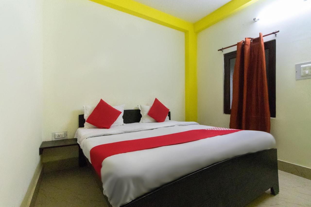 Hotel Alibaba Varanasi