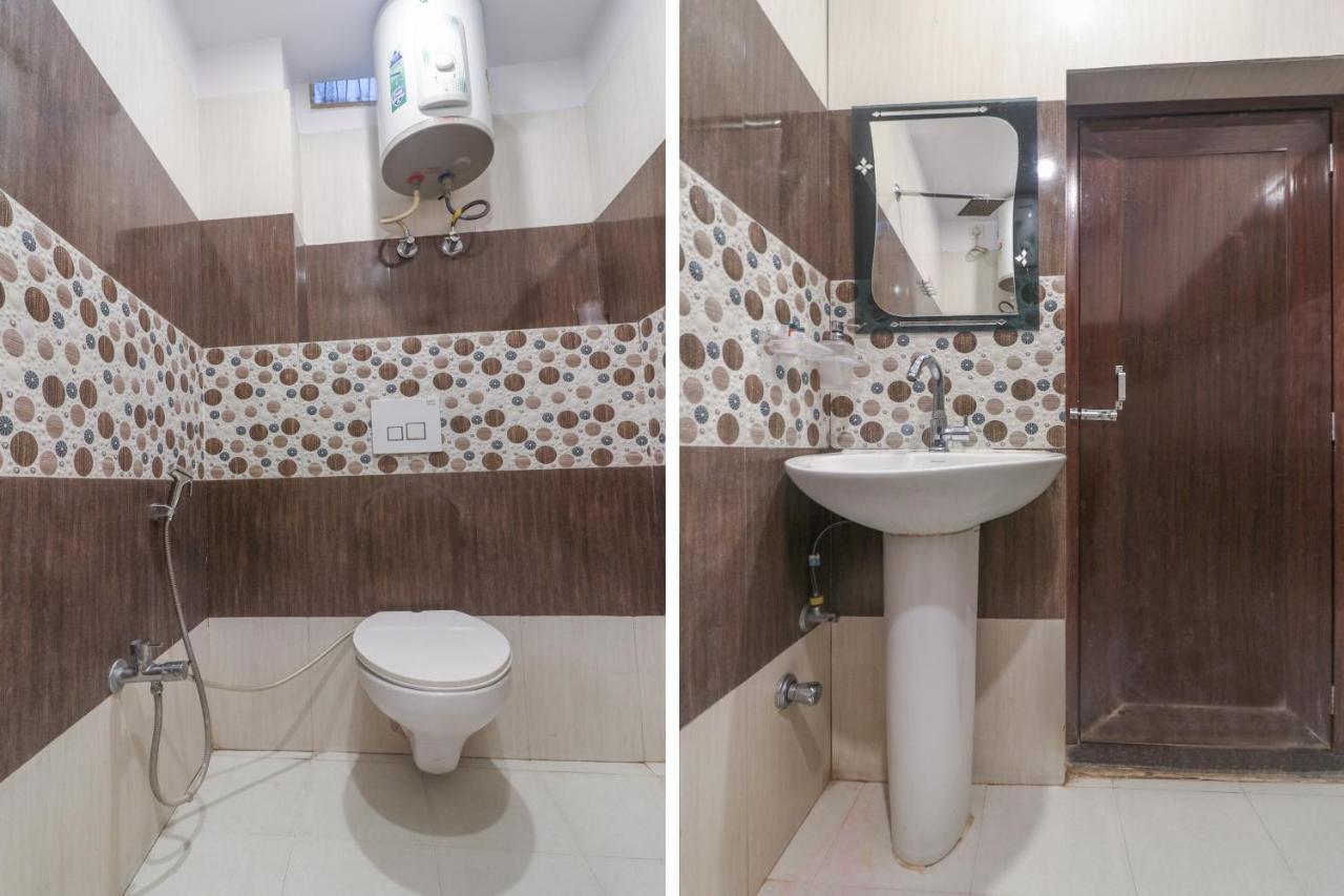 Oyo 60651 Hotel Arya 3* Varanasi