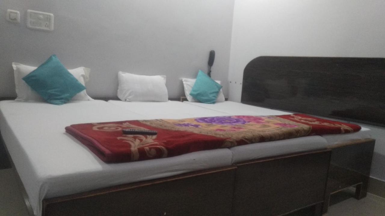 Hotel Giriraj