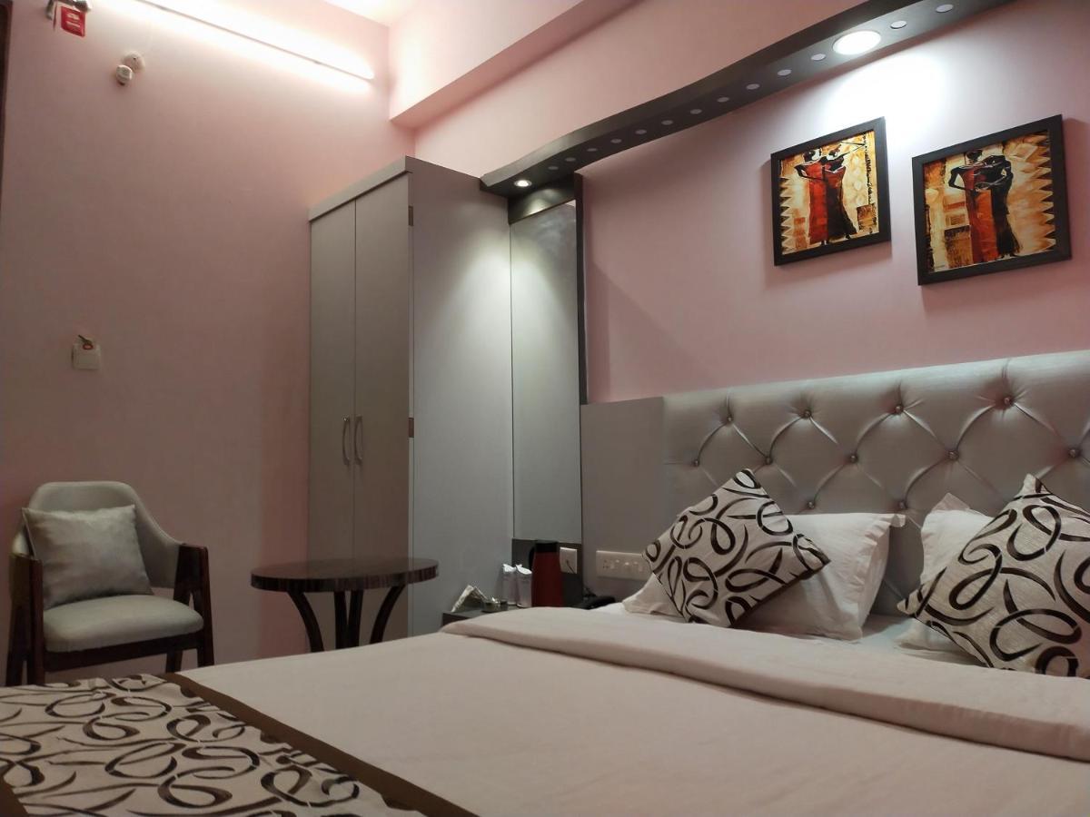 Hotel Prabhat Varanasi