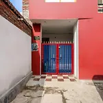 Spot On 44295 Sarnath Tourist Guest House