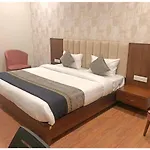 Hotel Dharohar,Varanasi