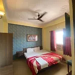 Arvi Guest House