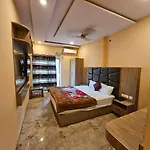 Hotel Aditya Inn