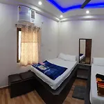 Amar Paying Guest House