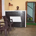 Shivohm Inn Homestay 400 Mtrs From Kashi Vishwanath Temple