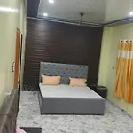 Herambh Paying Guest House