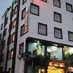 Hotel Ozas Grand