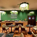 Quality Inn City Centre Varanasi