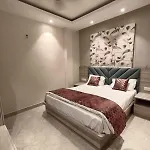 Hotel H Inn