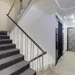 M R Swastik Guest House Varanasi Near Beniya Park - Excellent Stay With Family, Parking Facilities