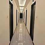 Hotel Shiv Mangalam Near Kashi Vishwanath Tample