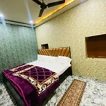 Natraj Home Stay