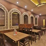 4Everstay By Janki Inn Most Luxury & Spacious Rooms Best Family Hotel In Varansi