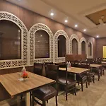 4Everstay By Janki Inn Most Luxury & Spacious Rooms Best Family Hotel In Varansi