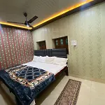 Natraj Home Stay