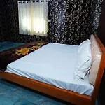 Khubbu\'S Inn