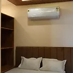 Hotel O Anushka P Guest House