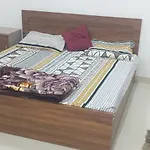 Om Kashi Homestay