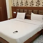 Hotel Raghubeer Temple