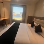 Hotel Glorious Grand