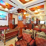 Hotel Zeeras