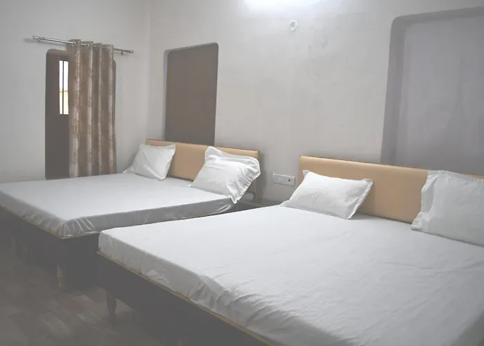 Shivohm Inn Homestay 400 Mtrs From Kashi Vishwanath Temple