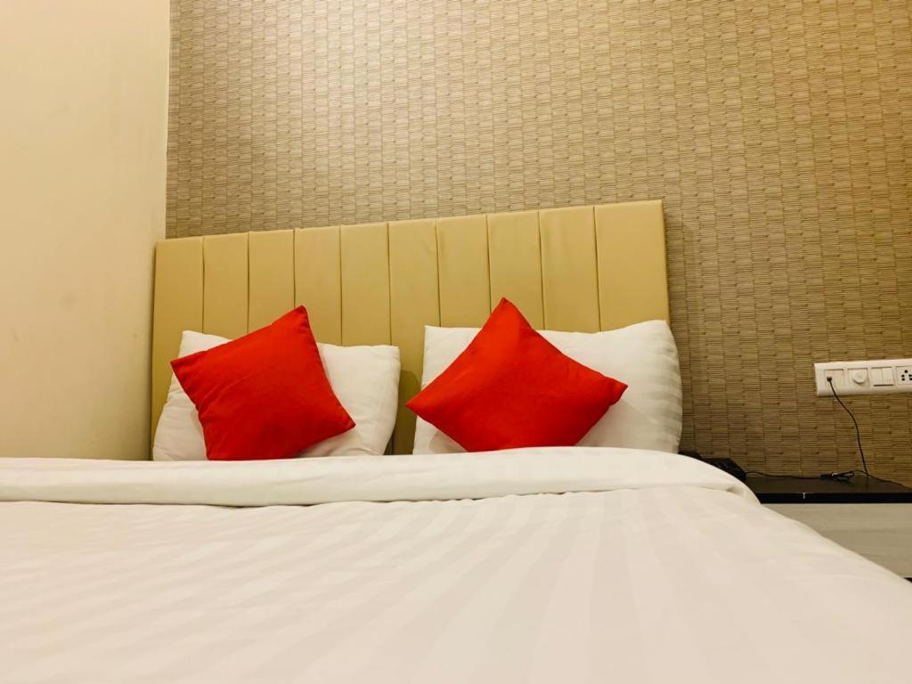 Kewal Palace Hotel