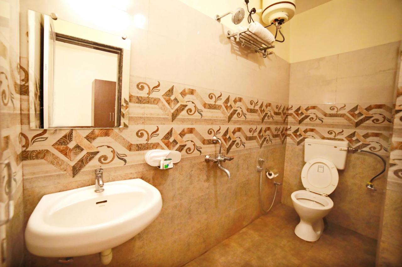 Guest house Oyo 16708 Sada Shiv